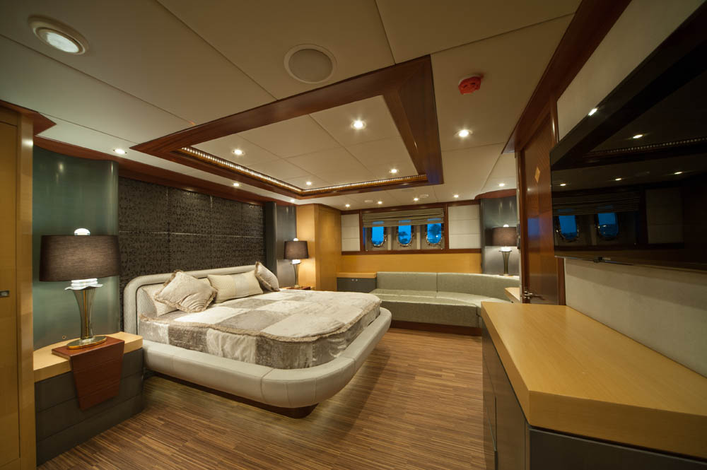 C.Omar — Guest cabin