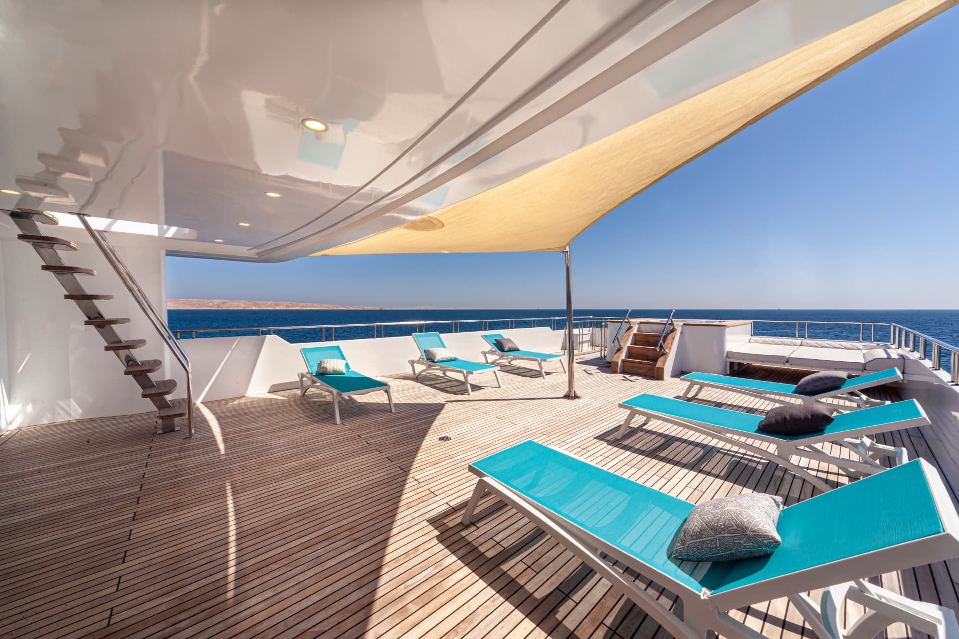 Eclipse — Sun deck
