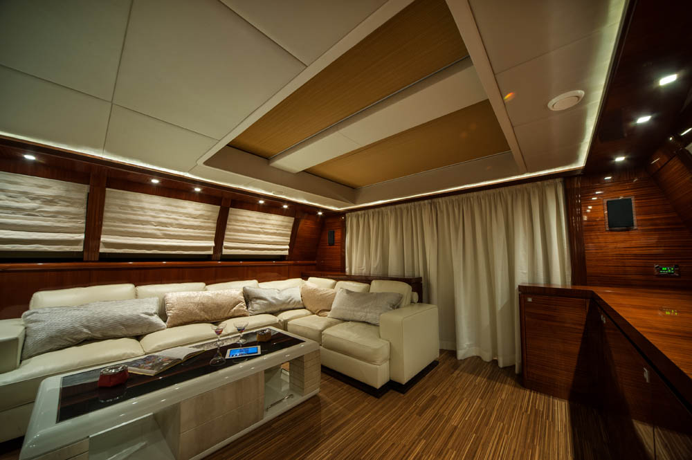 C.Omar — Saloon, aft view