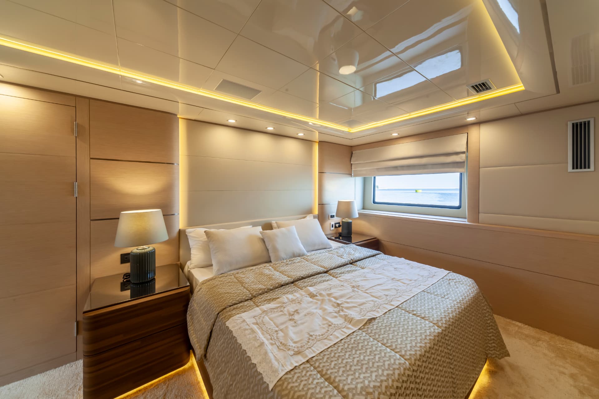 Nasr — Master suite